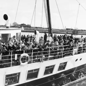 100s of Cleveland children set off from Head Wrightson Wharf 100s of Cleveland children set off from Head Wrightson Wharf