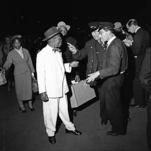 151 women and 330 men seen here arriving from Jamaica aboard the Dutch liner Sibajak 151 women and 330 men seen here arriving from Jamaica aboard the Dutch liner Sibajak