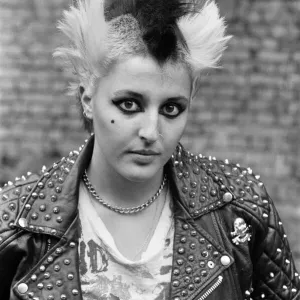17-year-old punk Saroj Nelson at home in North London. 19th July 1981