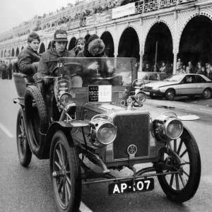A 1903 Celment Talbot seen here on the promenade at Brighton at the end of the London to A 1903 Celment Talbot seen here on the promenade at Brighton at the end of the London to