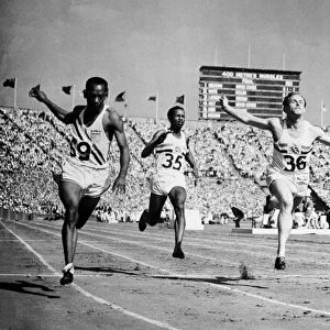 1948 Olympic Games Harrison Harrison Dillard of the USA (left