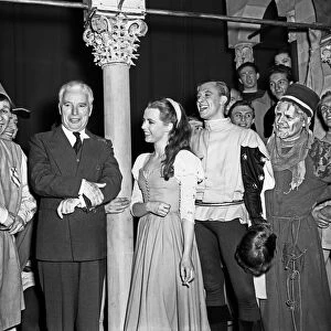 1952 Old Vic production of the famous William Shakespeare play Romeo