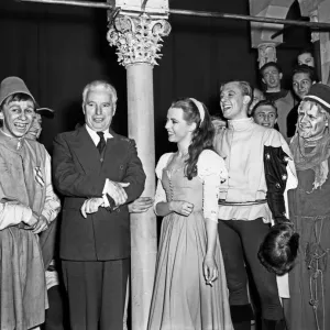 1952 Old Vic production of the famous William Shakespeare play Romeo 1952 Old Vic production of the famous William Shakespeare play Romeo