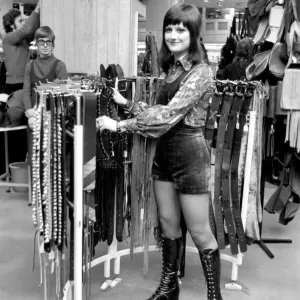 1970s Fashion: Shorts. January 1971 71-00161-018 1970s Fashion: Shorts. January 1971 71-00161-018