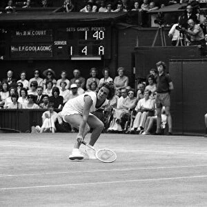 1971 Wimbledon Ladies Singles Final. Champion Evonne Goolagong in action. 2nd July 1971