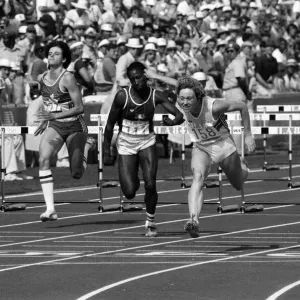Las Olimpiadas de Verano de 1984 en Los Ángeles. Obstáculos femeninos. Agosto de 1984