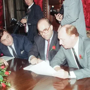 1989 Labour Party Shadow Cabinet, newly elected, Photocall, Westminster, London