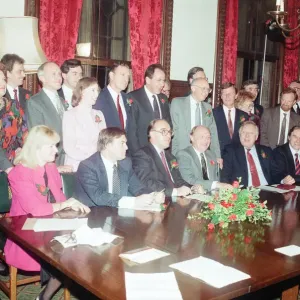 1989 Labour Party Shadow Cabinet, newly elected, Photocall, Westminster, London
