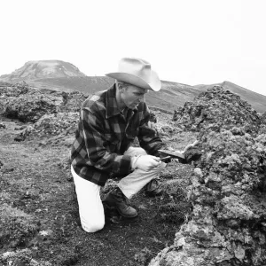 21 NASA Astronauts have just spend a week in Iceland, making a study of the Geology of 21 NASA Astronauts have just spend a week in Iceland, making a study of the Geology of
