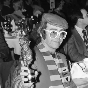 Les 22e cérémonies des prix Ivor Novello, présentées par BASCA et parrainées par PRS.