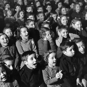 300 Service Men's Children Meet Father Christmas Print 1943