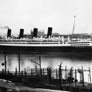 The 45, 000 ton liner Aquitania pictured before her departure from the River Tyne The 45, 000 ton liner Aquitania pictured before her departure from the River Tyne