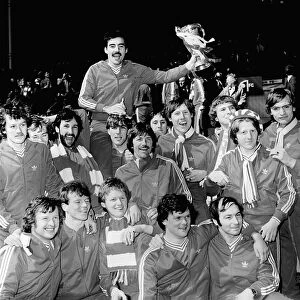 Aberdeen football players team squad celebrate after winning the 1980 Scottish Premier