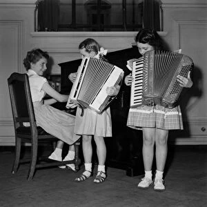Accordionists - Central Hall. London Area. June 1952 C2953