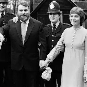 Actor Brian Blessed marries Hildegard Hope Blessed (Hildegard Neil Actor Brian Blessed marries Hildegard Hope Blessed (Hildegard Neil