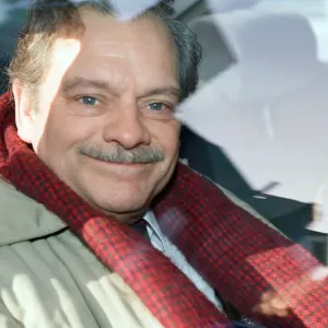 Actor David Jason during the filming of A Touch of Frost'. 11th February 1992 Actor David Jason during the filming of A Touch of Frost'. 11th February 1992