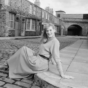 Actor Sarah Lancashire in a 1987 photo shoot on the cobbles of the set of Coronation Actor Sarah Lancashire in a 1987 photo shoot on the cobbles of the set of Coronation