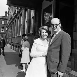 Anne Reid Marries Peter Eckersley Print, 22nd May 1971 Anne Reid Marries Peter Eckersley Print, 22nd May 1971