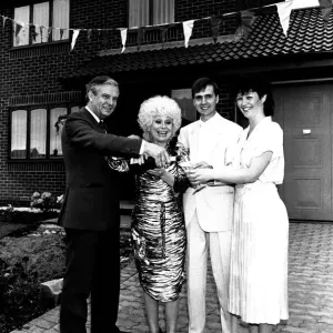 Barbara Windsor at Chirton Avenue Housewarming 1987 Print Barbara Windsor at Chirton Avenue Housewarming 1987 Print