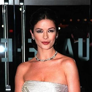 Actress Catherine Zeta Jones in December 1998 at the premiere of The Mask of Zorro