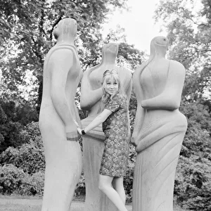 Actress Felicity Kendal pictured in Battersea Gardens June 1967 Twenty year old