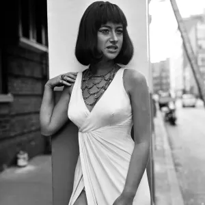 Helen Mirren as Cleopatra, Scala Theatre Print 1966