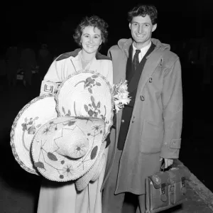 Joan Plowright and Roger Gage Return from SAF Print 1952 Joan Plowright and Roger Gage Return from SAF Print 1952
