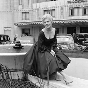 Actress Kim Novak at The Dorchester Hotel. 25th May 1956