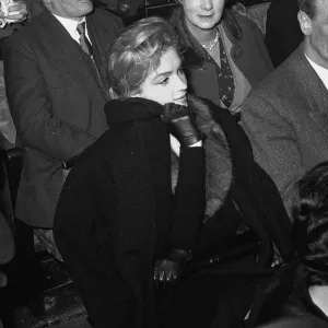 Actress Marilyn Monroe attends a discussion at Royal Court Theatre 1956 Actress Marilyn Monroe attends a discussion at Royal Court Theatre 1956