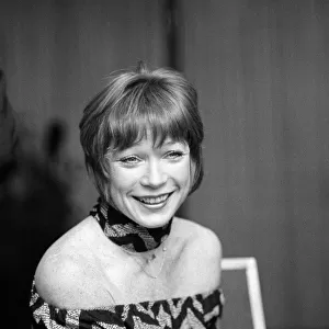 Actress and singer Shirley MacLaine arrived in London today to start a UK tour