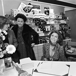 Actress Sophia Loren in a Boots store in Manchester. 7th December 1982