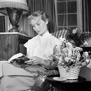 Actress Virginia McKenna. June 1953 D3226-002