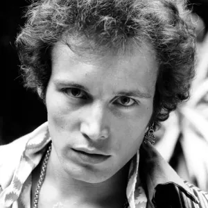 Adam Ant fotografiado sin maquillaje en Londres hoy. Febrero 1982
