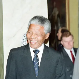 Nelson Mandela with Madam Tussauds Waxwork Print 1991