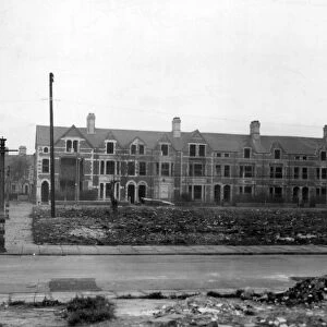 Air raid damage to De Burgh Street and Neville Street, Cardiff. Circa 1941