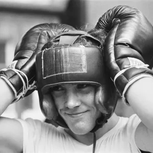 Alan Minter (né le 17 août 1951) est un ancien boxeur professionnel britannique qui a concouru. Alan Minter (né le 17 août 1951) est un ancien boxeur professionnel britannique qui a concouru.