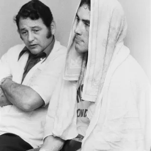 Alan Minter (born 17 August 1951) is a British former professional boxer who competed Alan Minter (born 17 August 1951) is a British former professional boxer who competed