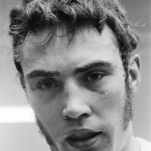 Alan Minter (born 17 August 1951) is a British former professional boxer who competed Alan Minter (born 17 August 1951) is a British former professional boxer who competed