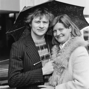 Alex Higgins. Snooker player. Alex is pictured here in December 1975 with an Alex Higgins. Snooker player. Alex is pictured here in December 1975 with an