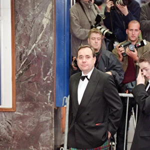 Alex Salmond at the film premiere of "Entrapment"at the Odeon cinema