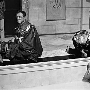 Amanda Barrie and Sid James on the set of "Carry on Cleo"at Pinewood Studios