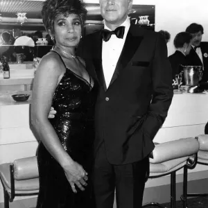 George Peppard Print with Shirley Bassey, March 1987 George Peppard Print with Shirley Bassey, March 1987