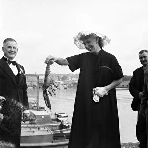 American actress Dolores Gray at Plymouth holding a lobster. July 1952 C3853-001