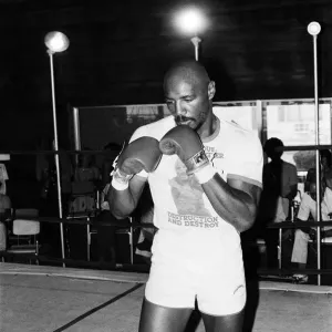 Print of Marvin Hagler training ahead of 1980 title challenge