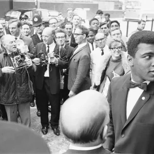 American world champion heavyweight boxer Cassius Clay (Muhammad Ali American world champion heavyweight boxer Cassius Clay (Muhammad Ali