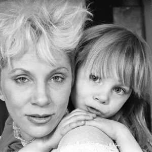 Angie Bowie with Daughter Stacia Print 6th March 1986 Angie Bowie with Daughter Stacia Print 6th March 1986