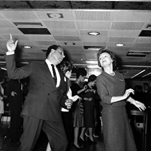 Anna Neagle & Edmundo Ros dancing the Bossa Nova 1962