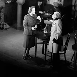 Anna Neagle in the musical "Glorious Days". March 1953 D1070A-001