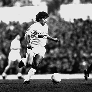 Argentine footballer Diego Maradona playing for Tottenham Hotspur in the Osvaldo Ardiles