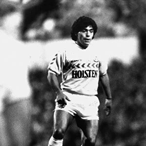 Argentine footballer Diego Maradona playing for Tottenham Hotspur in the Osvaldo Ardiles